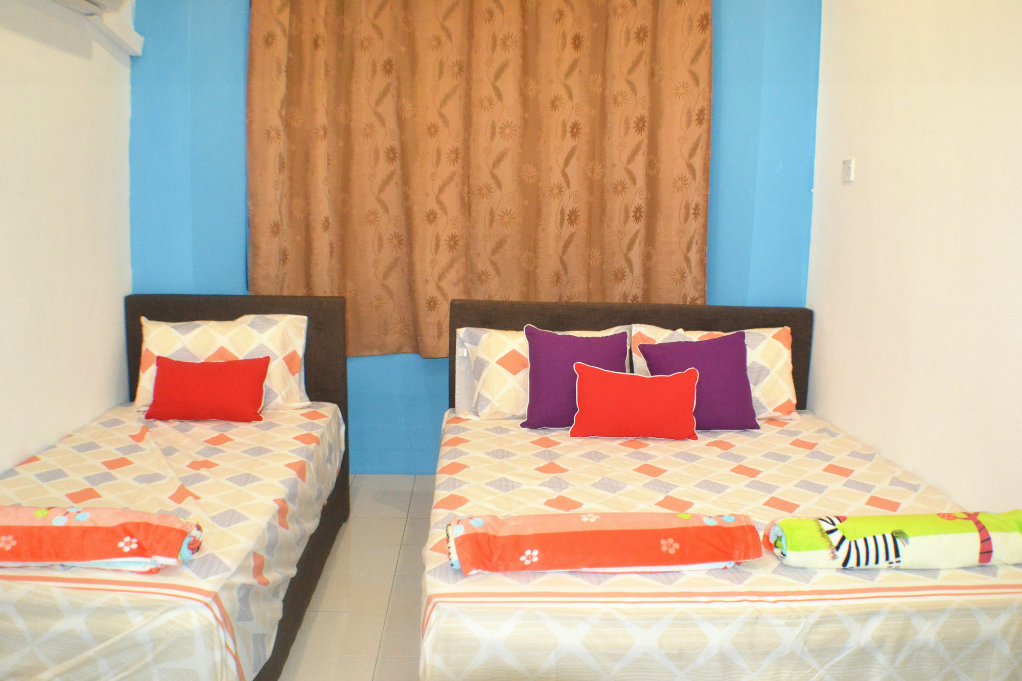Sakura 1 Homestay Kampar Landed Exterior photo